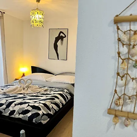Stela In Karin Gornji By Interhome *