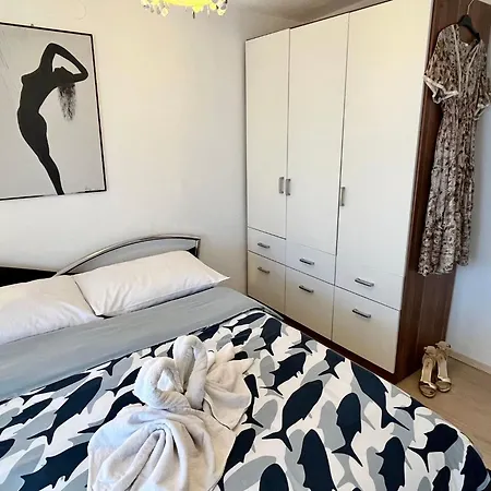 Stela In Karin Gornji By Interhome