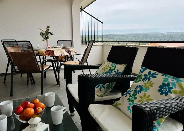 Apartman Stela In Karin Gornji By Interhome Gornji Karin