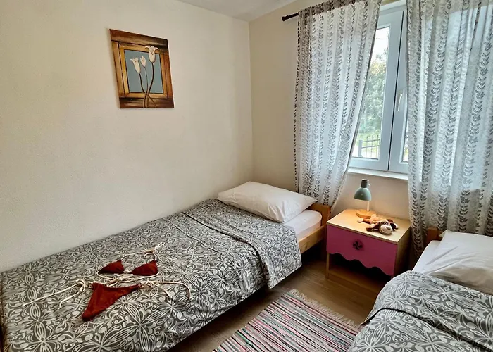 Stela In Karin Gornji By Interhome Apartman