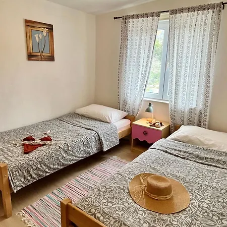 Apartmán Stela In Karin Gornji By Interhome