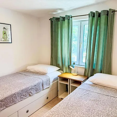 Apartmán Stela In Karin Gornji By Interhome *