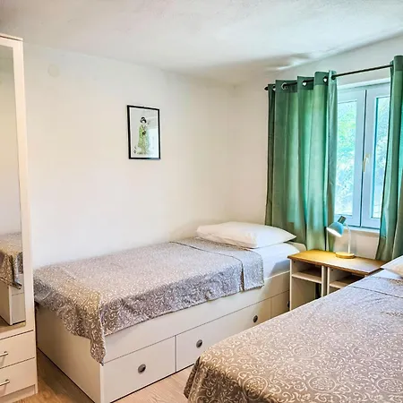 Apartmán Stela In Karin Gornji By Interhome