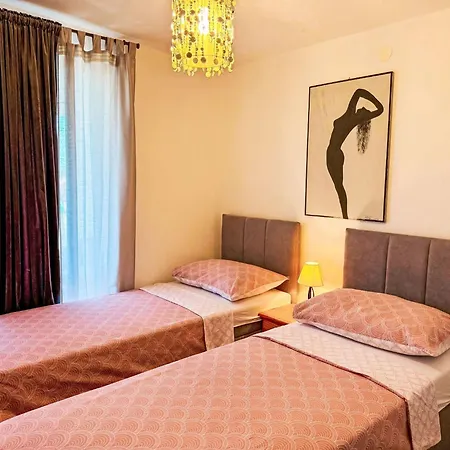 Apartmán Stela In Karin Gornji By Interhome Gornji Karin