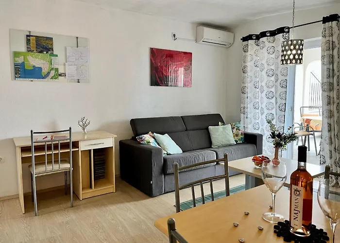 Stela In Karin Gornji By Interhome Апартаменты